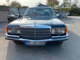 Mercedes-Benz Mercedes W116. 450SEL - Mercedes-Benz 450 aus 1975