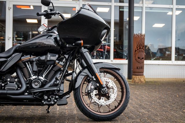 Fahrzeugabbildung Harley-Davidson ROAD GLIDE ST 117 MY23 FLTRXST sofort verfügbar!