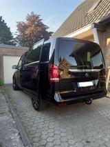 Mercedes-Benz V-Klasse 250 AMG LINE - Mercedes-Benz 250 aus 2016