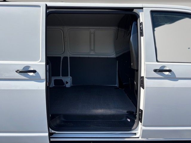 Fahrzeugabbildung Volkswagen T6 Transporter Kasten T6.1 2.0TDI LR
