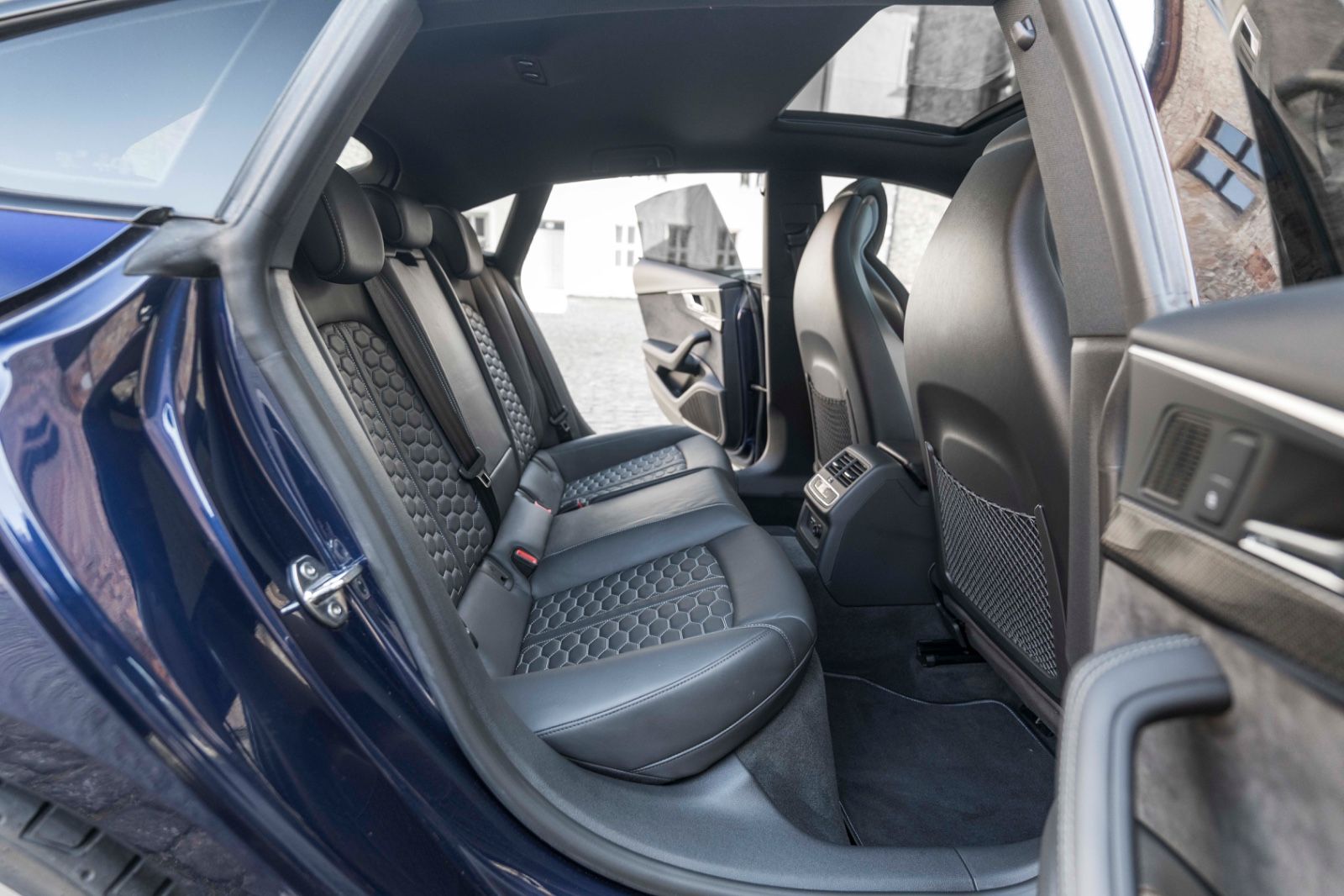 Fahrzeugabbildung Audi RS 5 Sportback Quattro B&O PANO KAM MASSAGE PDC