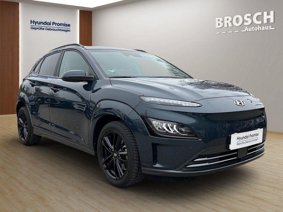 Fahrzeugabbildung Hyundai KONA EV 64kWh TREND NAV-P GARANTIE 1.HD CARPLAY+