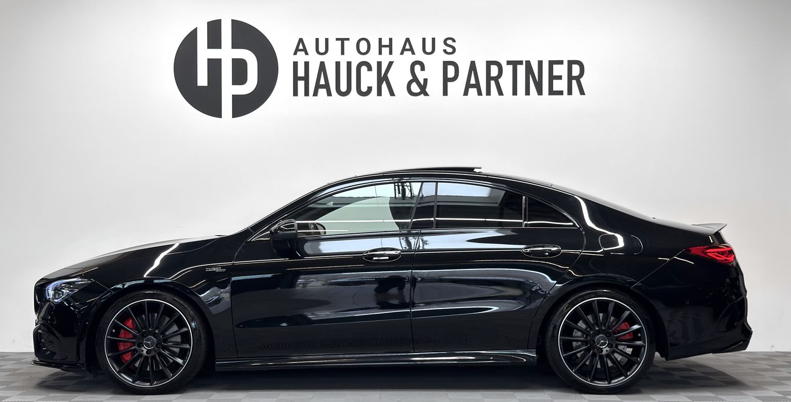 Mercedes-Benz CLA 35 AMG 4M Aero Pano 360° Perf. Lenk KeyGo foto 3