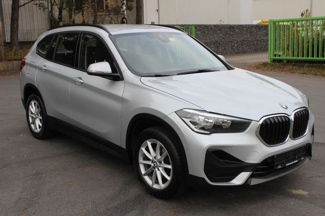 BMW X1sDrive 16D/Leder/Navi/PDC+Kamera/Automat/1Hand