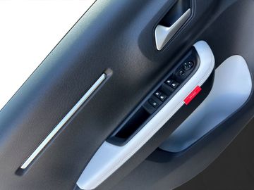 Citroën C3 AIRCROSS Hybrid 1.2 KAMERA CARPLAY NAVI