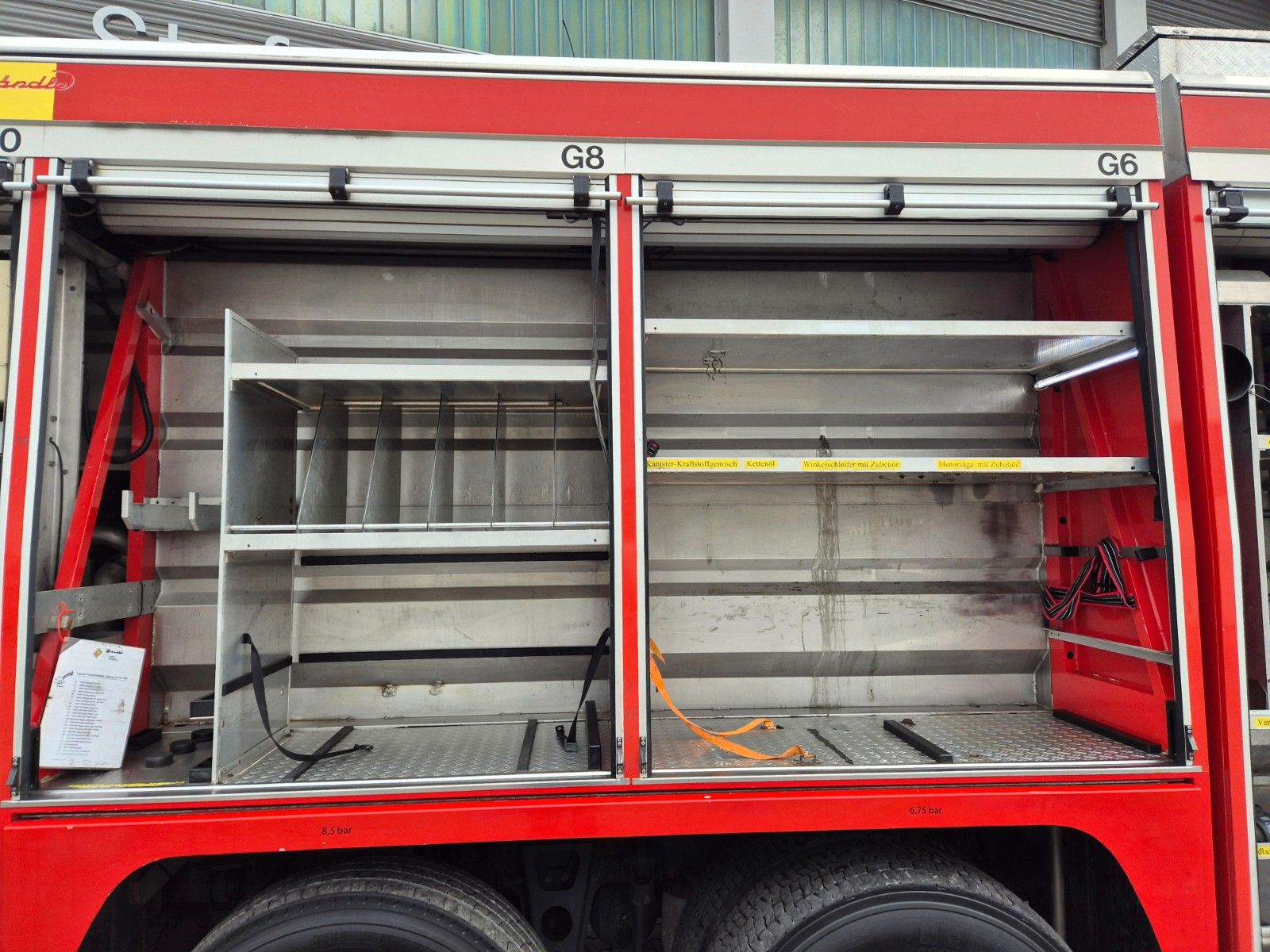 Fahrzeugabbildung MAN FE 26.360 LF 8 Löschfahrzeug