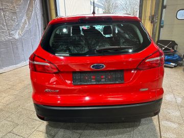 Ford Focus - 5