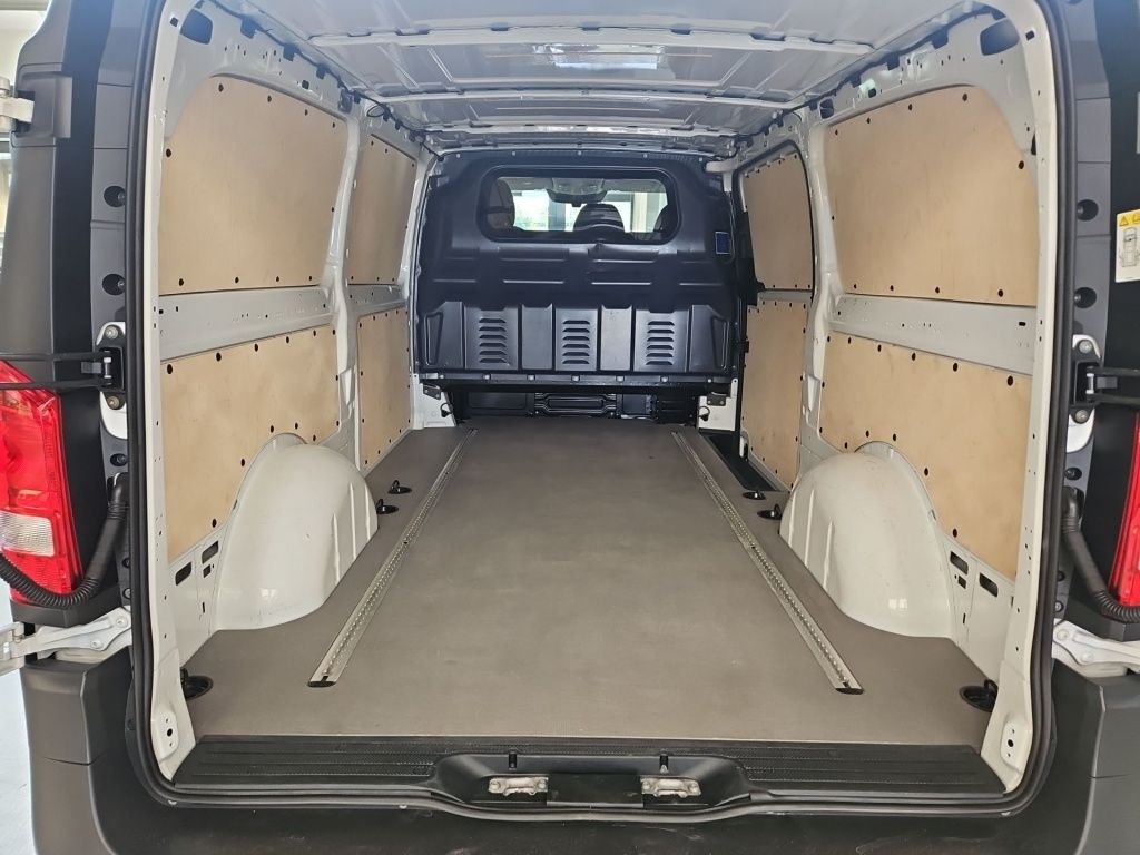 Fahrzeugabbildung Mercedes-Benz Vito 116 Kasten extralang MOPF2 Nav RFK 270° SHZ