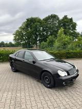 Mercedes-Benz Mercedes C Klasse 180 Kompressor W203 - Mercedes-Benz mit Benzin-Antrieb: W203