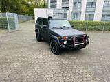 Lada Niva 1.7l  4x4 Offroad/Camper, AHK, ... - Lada Niva aus 2012