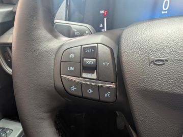 Ford Tourneo Courier Titanium AHK