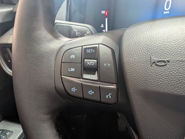 Ford Tourneo Courier Titanium AHK