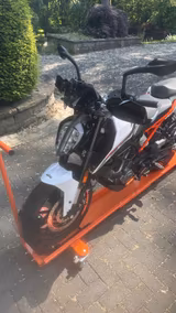 KTM Duke 125 | Akrapović - KTM DUKE 125