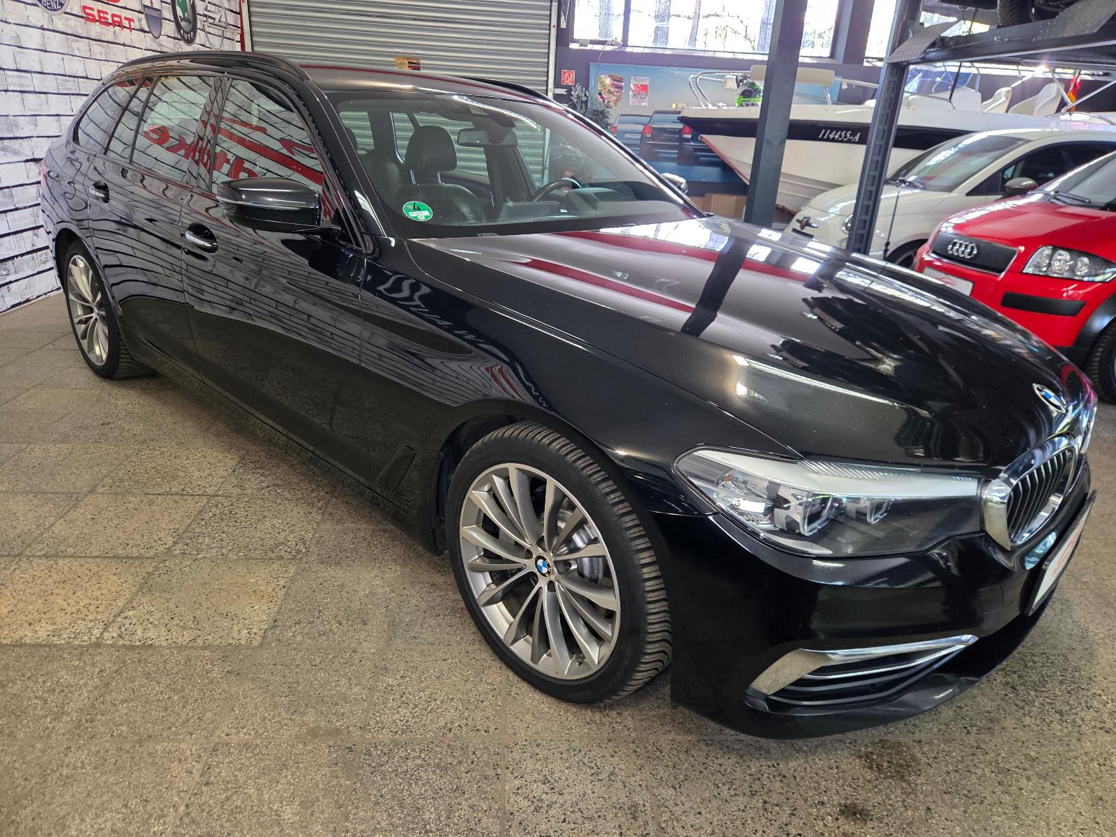 BMW 530d Touring Luxury Line *TOP Ausstattung*