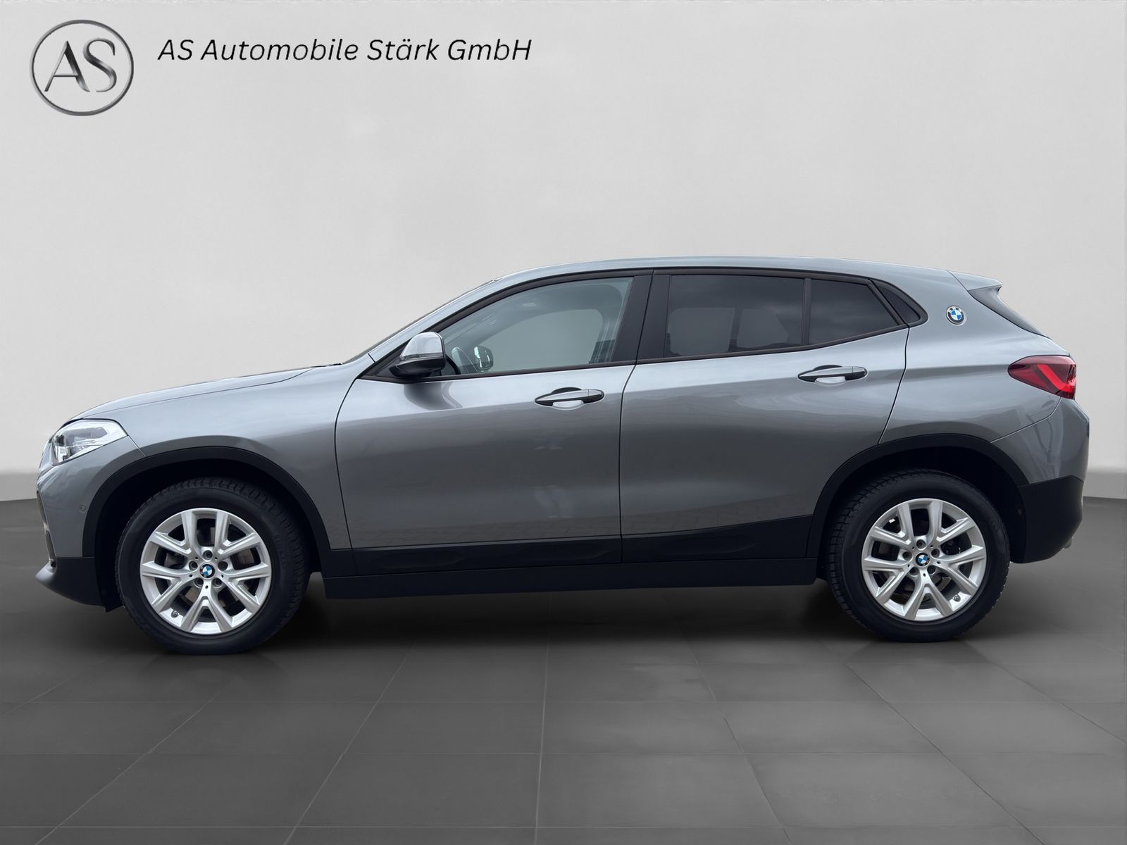 BMW X2 sDrive 18i Automatik+LED+Kamera+Sportsi.+Navi imagem 2