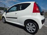 Peugeot 107 Urban Move Aus 1 Hand/Klima/Ganzjahresreifen - gebrauchte Peugeot 107 aus dem Jahr 2011