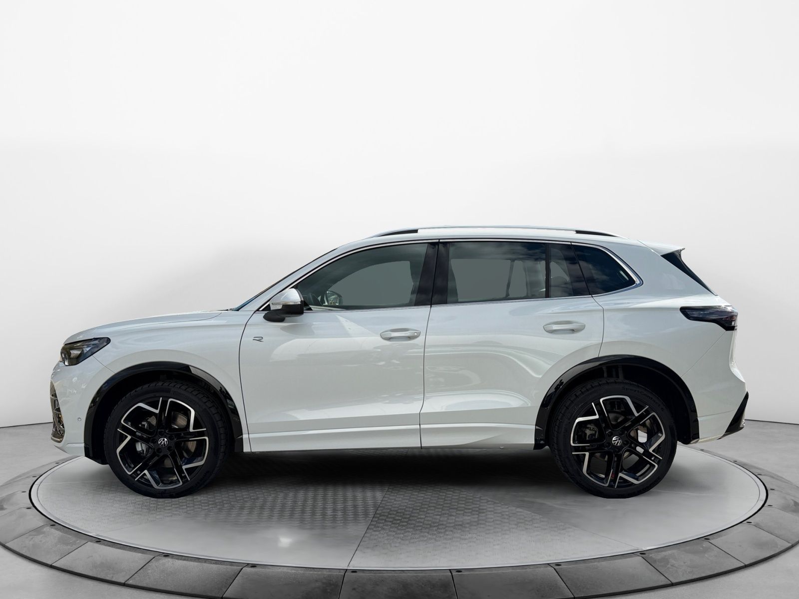 Volkswagen Tiguan 2,0TDI DSG R-Line 4M Navi LED Kamera AHK foto 3