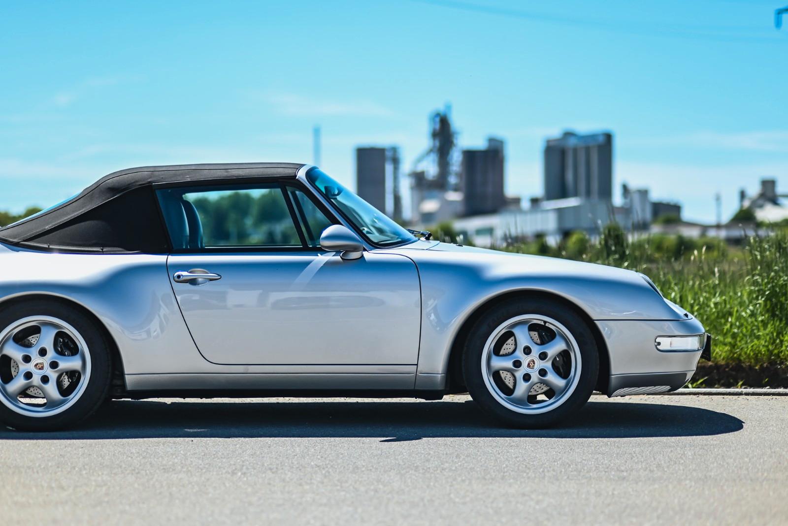 Porsche 993 Carrera Cabriolet
