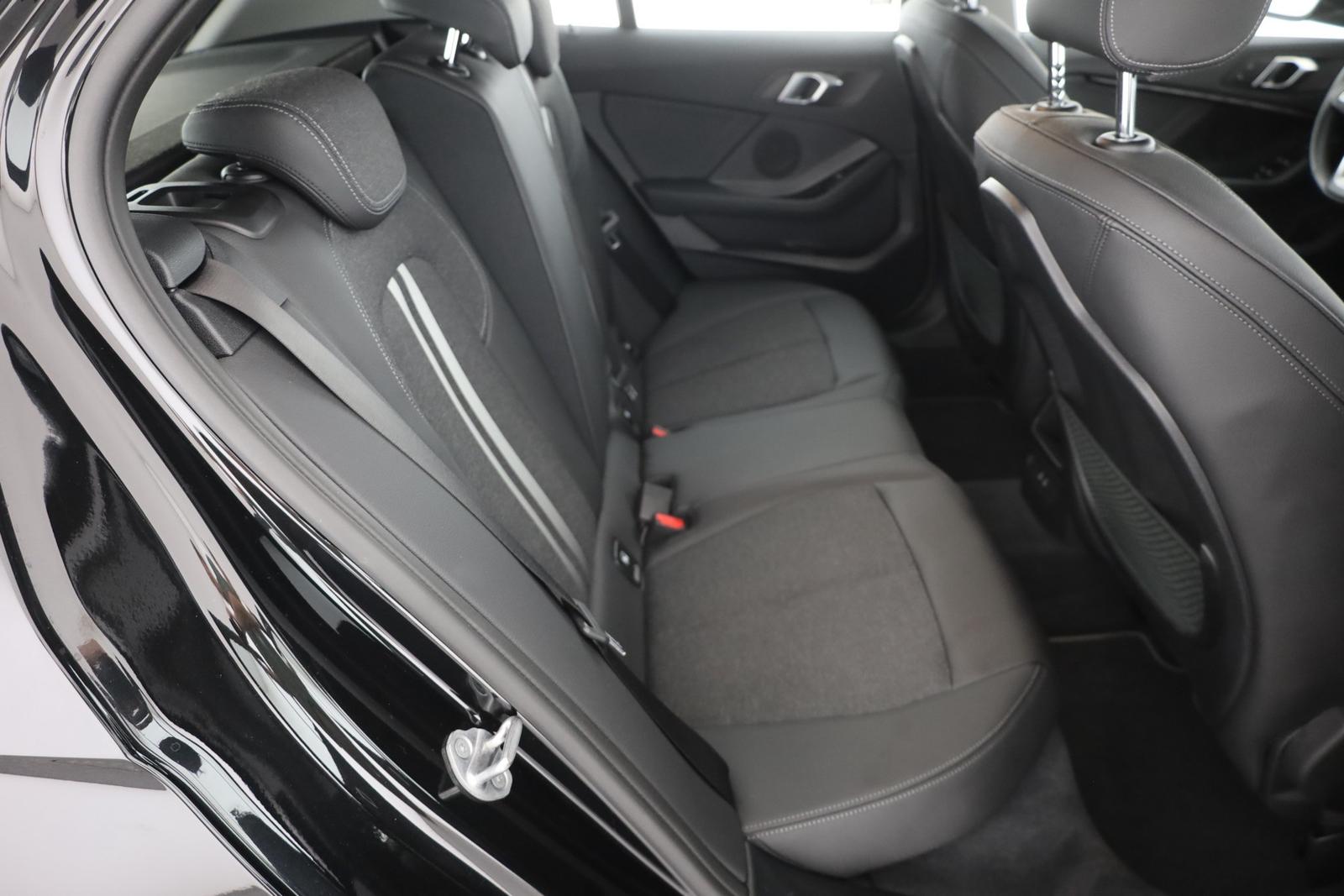BMW 1 Series i Sportline LED Navi Teilleder AHK DAB PDC, миниатюра 25