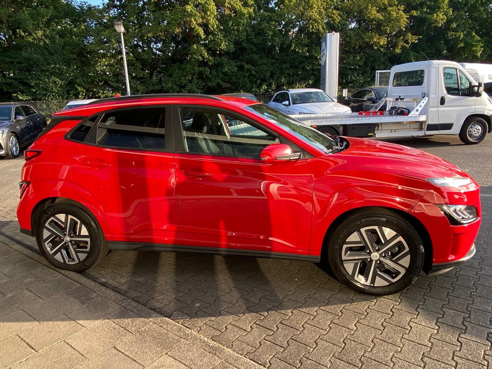 Fahrzeugabbildung Hyundai Kona Elektro Prime NAVI+LED+SHZ+HEAD+KAM+ACC+AHK