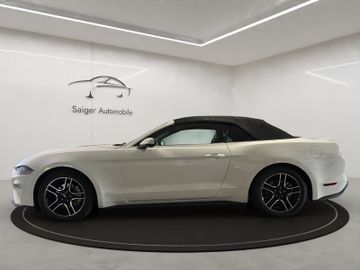 Ford Mustang - 2