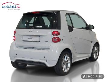 Smart ForTwo coupe Micro Hybrid Drive +PanD.+Navi+SHZ