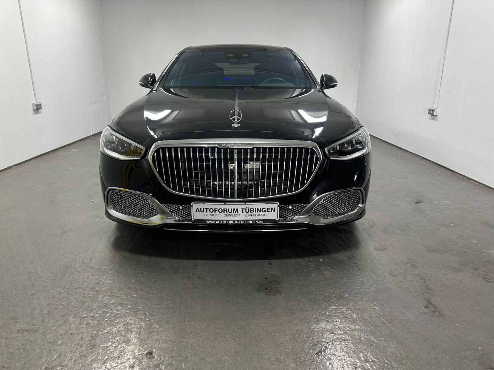 Fahrzeugabbildung Mercedes-Benz S 680 Maybach 4 matic *PANO*BURMESTER 4D*