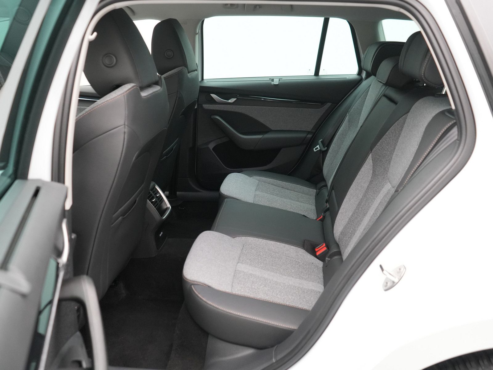 Skoda Octavia - Bild 11