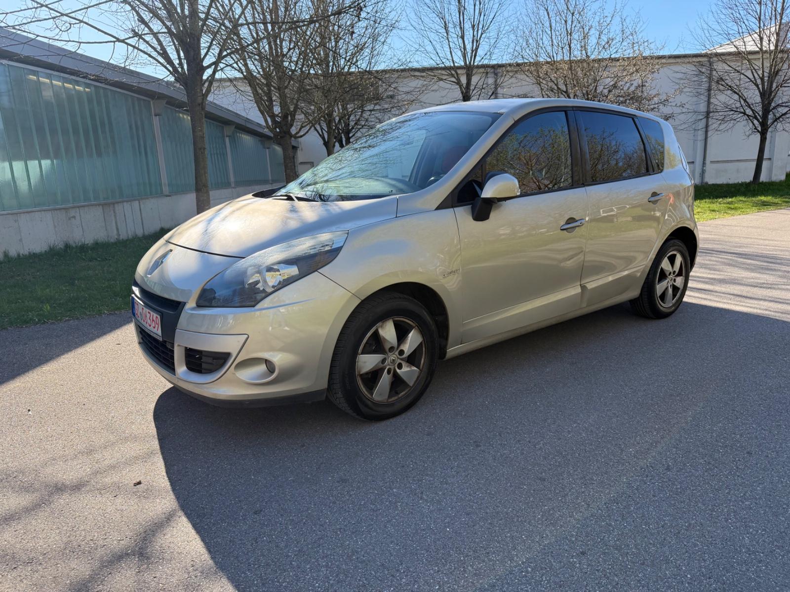 Renault Scenic III Dynamique 2.0 AUTOMATIK! KLIMA! TEMPO