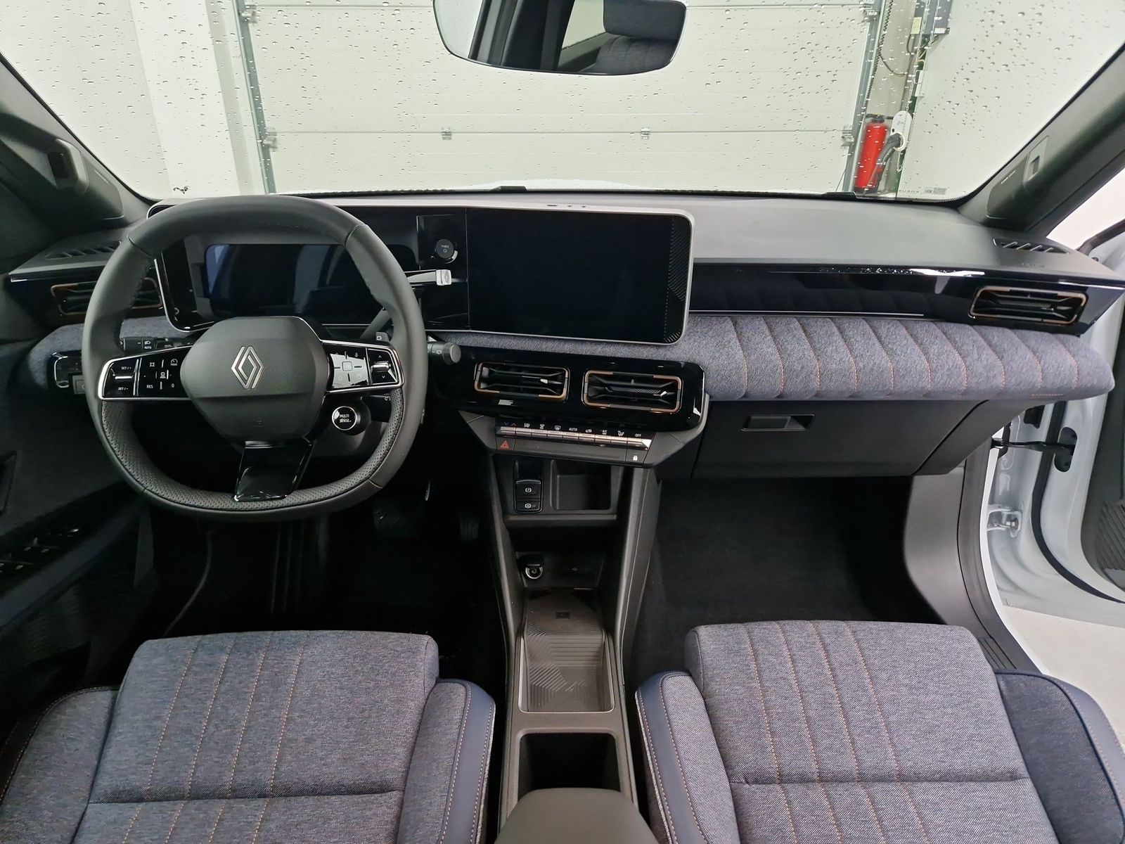RENAULT R 4 E-Tech Techno plein sud 150 Comfort Range – Bild 14