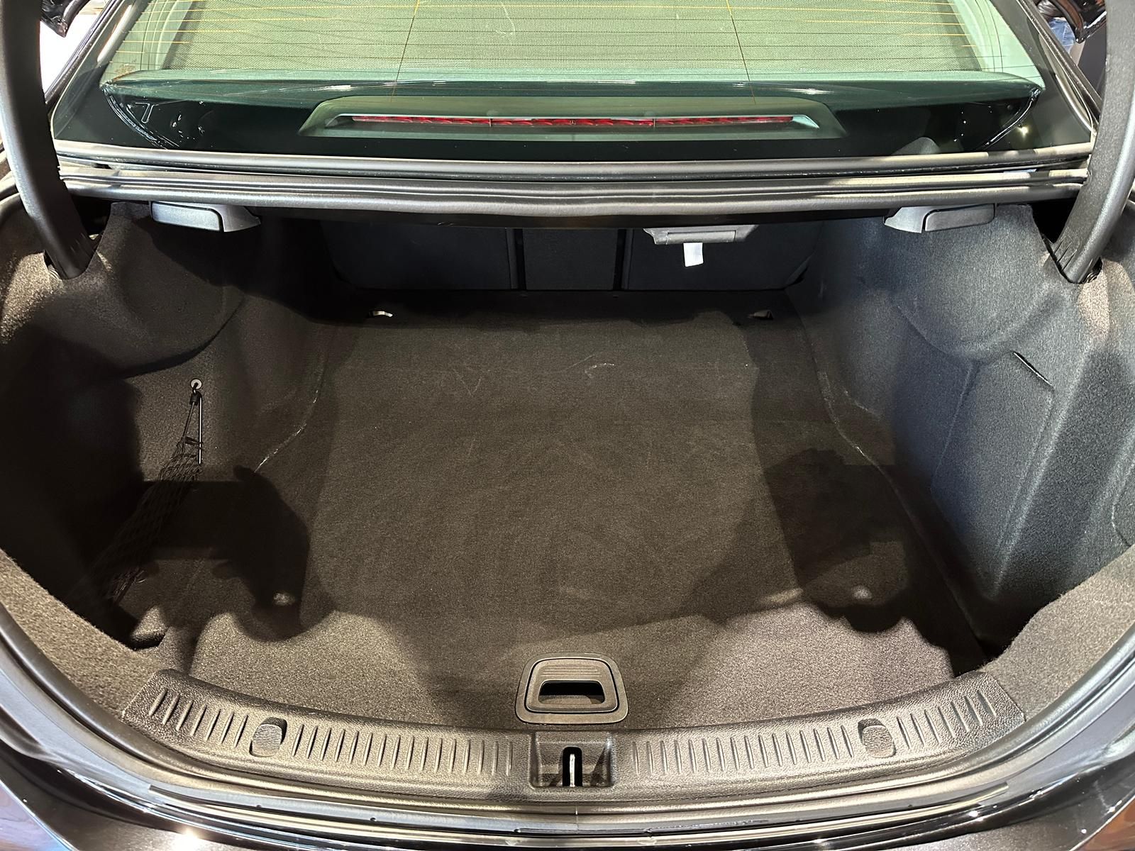 Mercedes-Benz E 220 LIMOUSINE AVANTGARDE DISTRONIC COMAND 360° foto 7