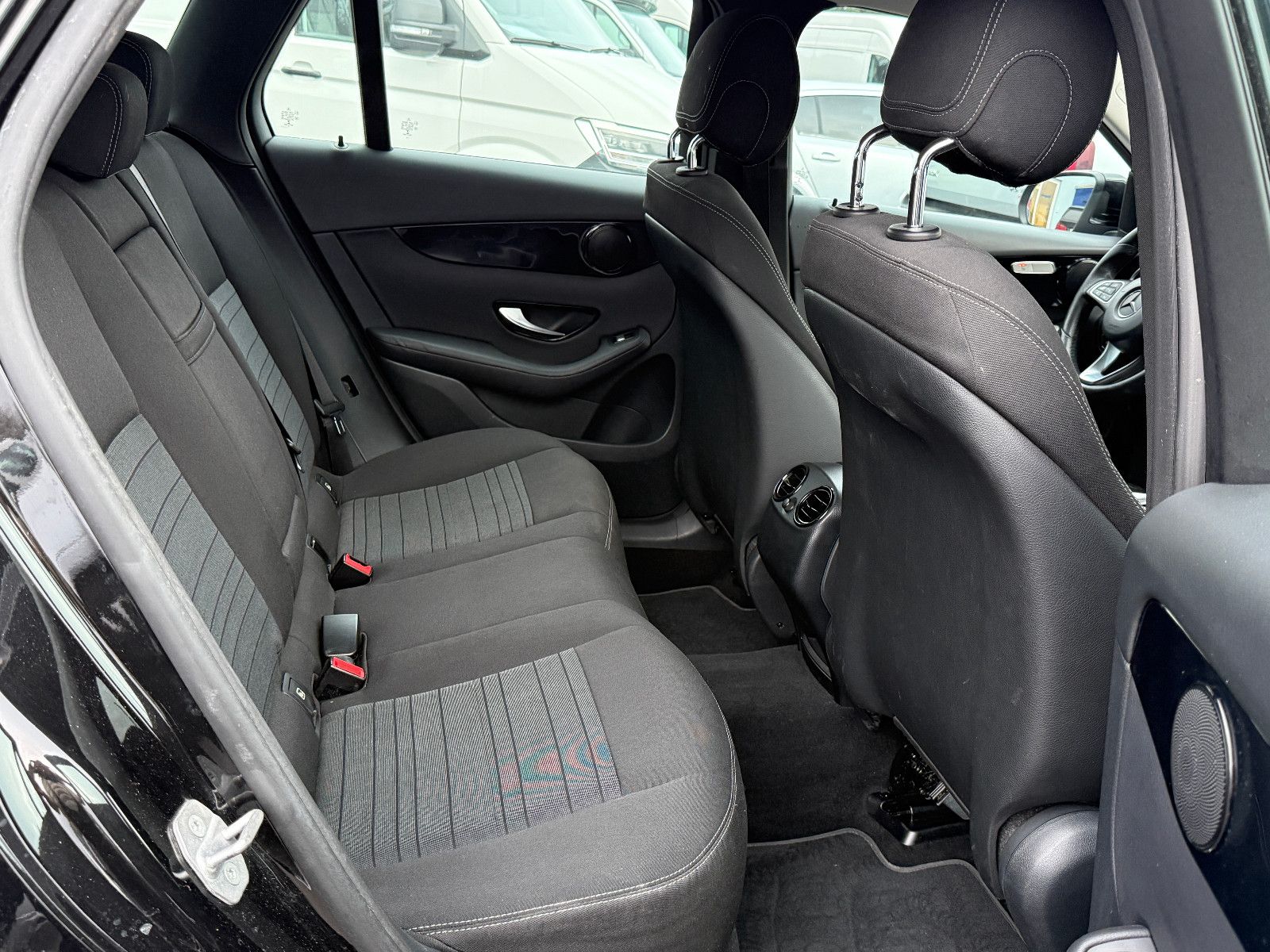 Fahrzeugabbildung Mercedes-Benz GLC 220d 4Matic 9G Exclusive GRA Nav LED SHZ PDC