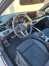 Audi A4 40 TDI Quattro, Sline, DCC, Panorama - Audi A4: Sline
