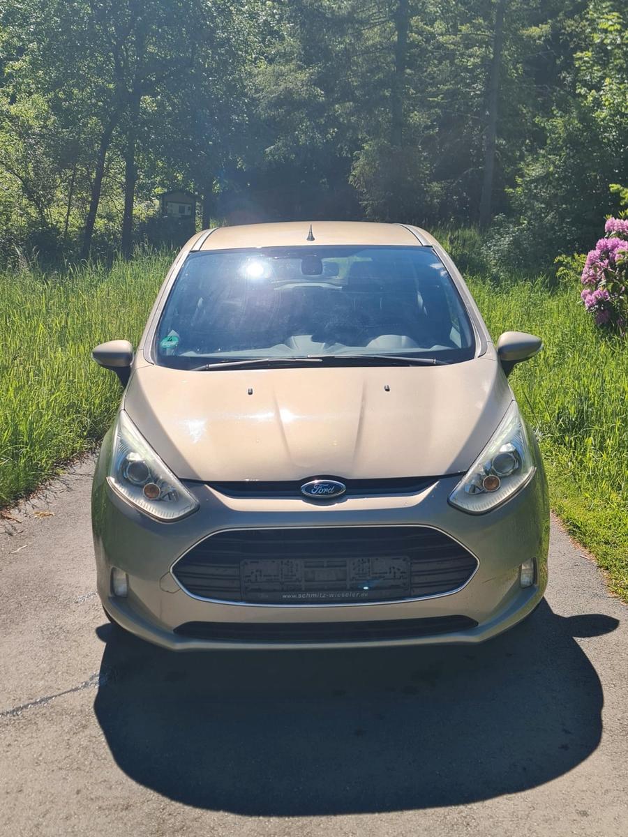 Ford B-Max B-MAX Titanium