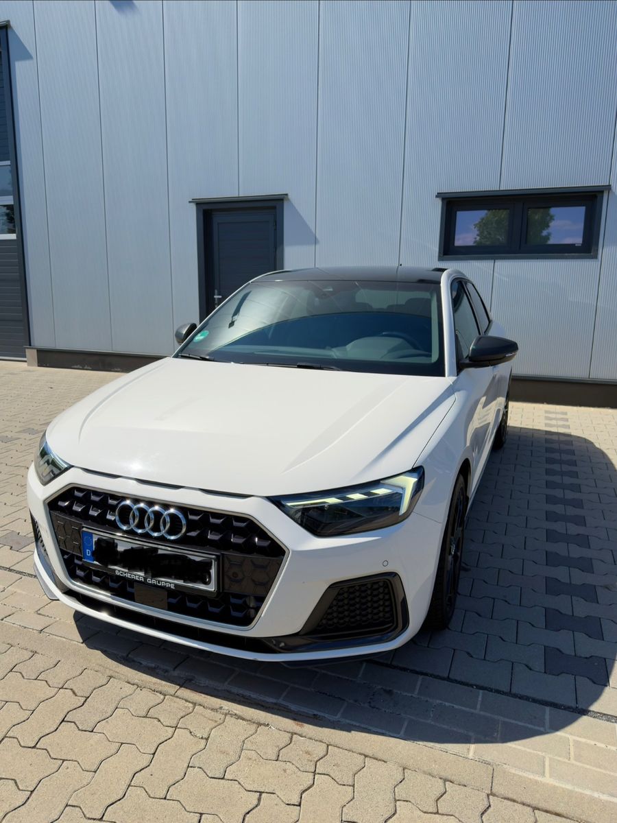 AUDI A1 30 TFSI S tronic S line Sportback S line