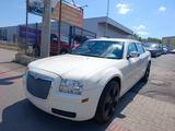 Chrysler 300C 2.7 V6 Autom.TÜV 01.2028*KLIMA*TEMPOMAT*20Z - Chrysler Gebrauchtwagen in Hannover