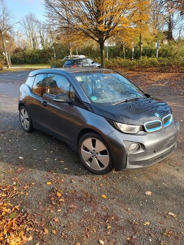 BMW i3 (94 Ah)  Klimaanlage Karosseriebau aus Carbon