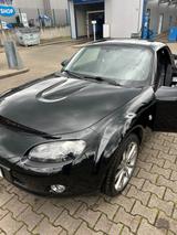 Mazda MX-5 Niseko 2.0 MZR Niseko - Mazda MX-5 Niseko mit Benzin-Antrieb