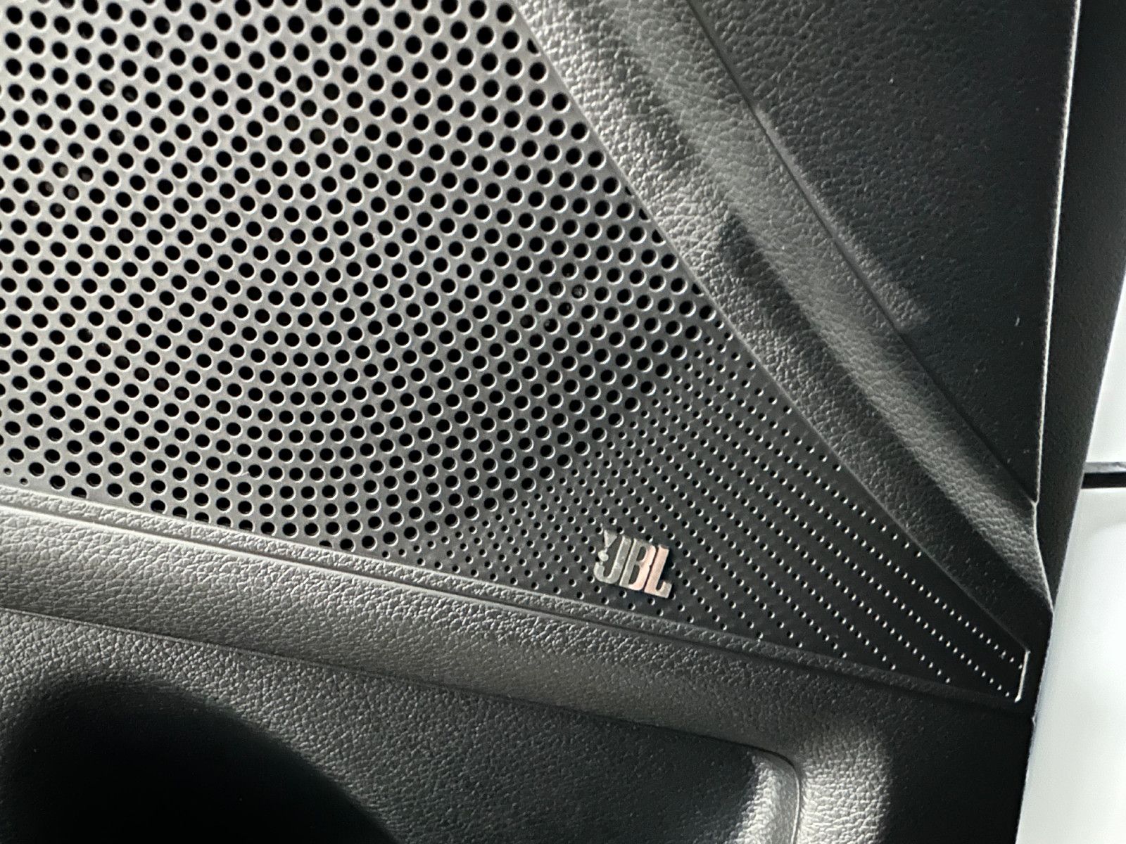 Fahrzeugabbildung Kia XCeed 1.5 T-GDI DCT GT-line Lederpaket