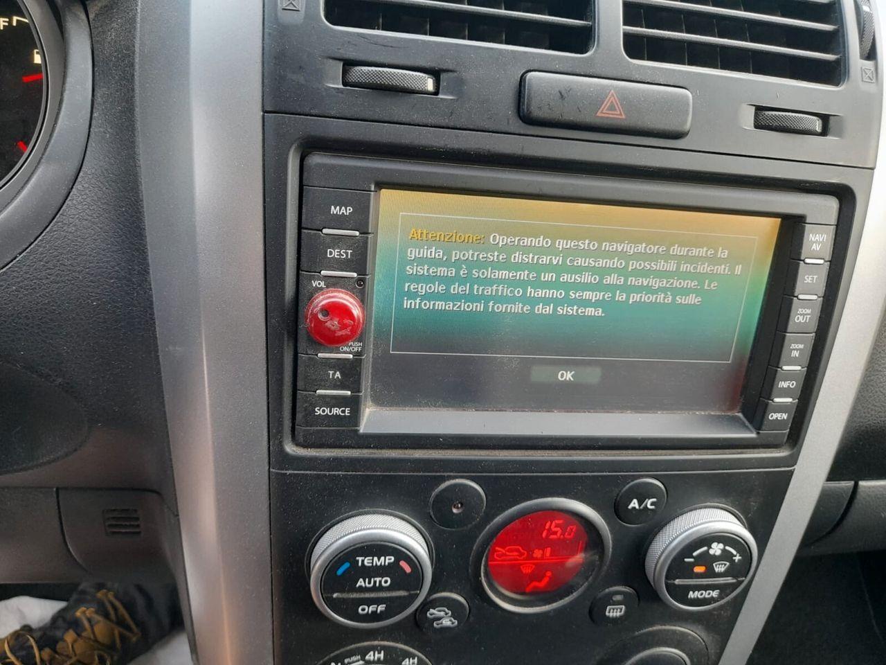 Suzuki Grand Vitara 2012 — photo 10