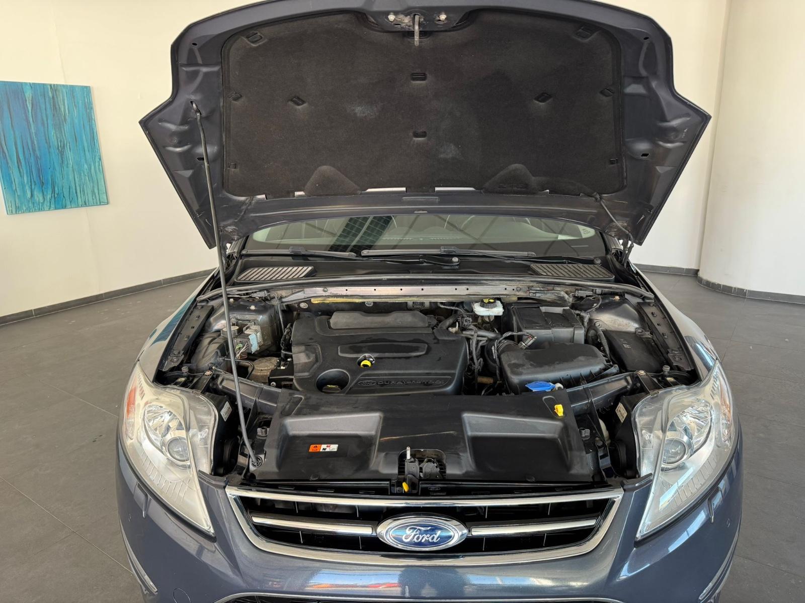 Ford Mondeo 2014 — photo 8