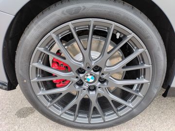 BMW M135 xDrive Sportpaket Head-Up HK HiFi DAB LED