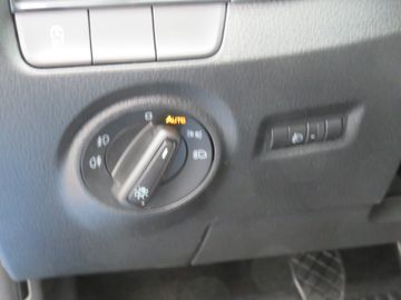 Fahrzeugabbildung SKODA Fabia Combi Ambition NAVI/APP SITZH GJ CLIMATRO.