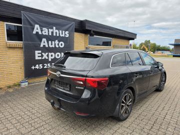 Toyota Avensis - 4