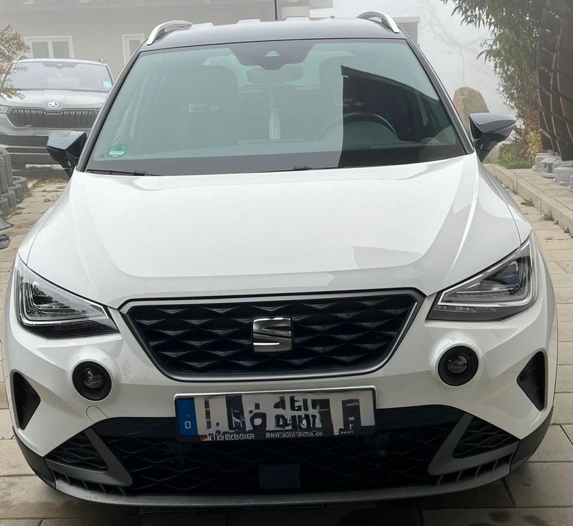 Image of Seat Arona