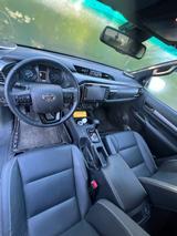Toyota Hilux Invincible Double Cab mit Hardtop - gebrauchte Toyota Hilux aus dem Jahr 2023