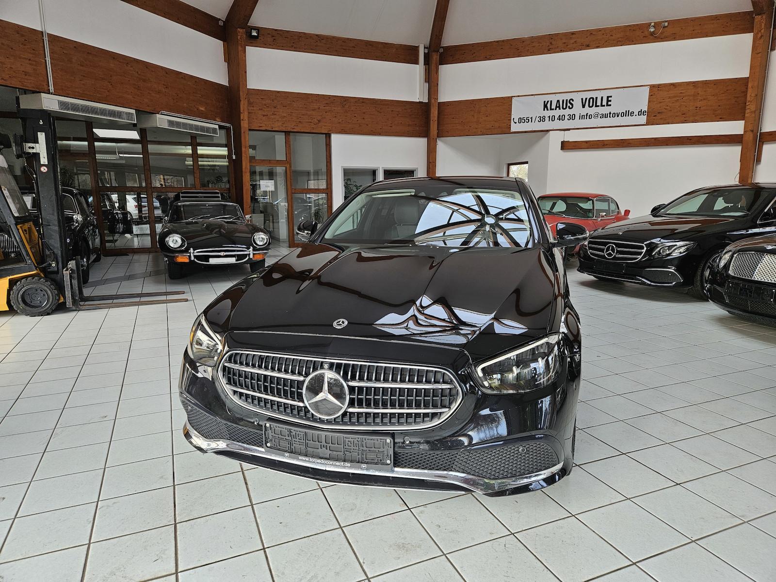 Mercedes-Benz E 220 d Avantgarde LED MBUX 360° Distronic 19 Zo