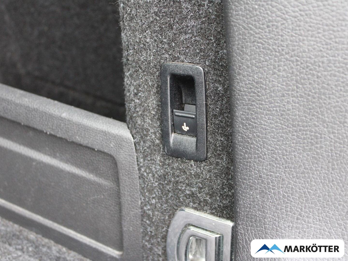 Volkswagen Passat 2014 — photo 14