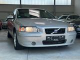 Volvo S60 Lim. 2.4 Momentum 1Hand - Volvo S60 aus 2006