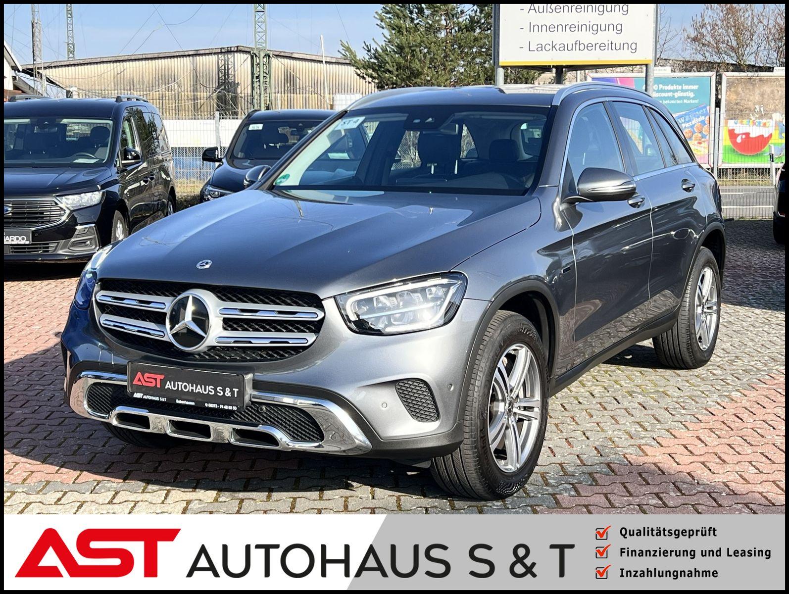 Mercedes-Benz GLC 300 e 4Matic/AHK/MBUX/RFK/LEDER/LED/